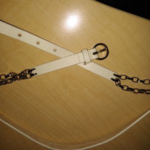 Ellen Tracy Leather Belt w/chain link